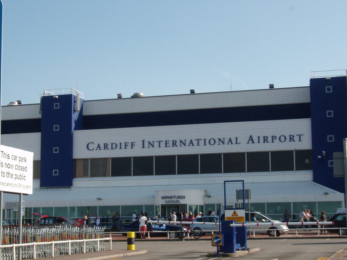 Bath to Cardiff Airport Taxi